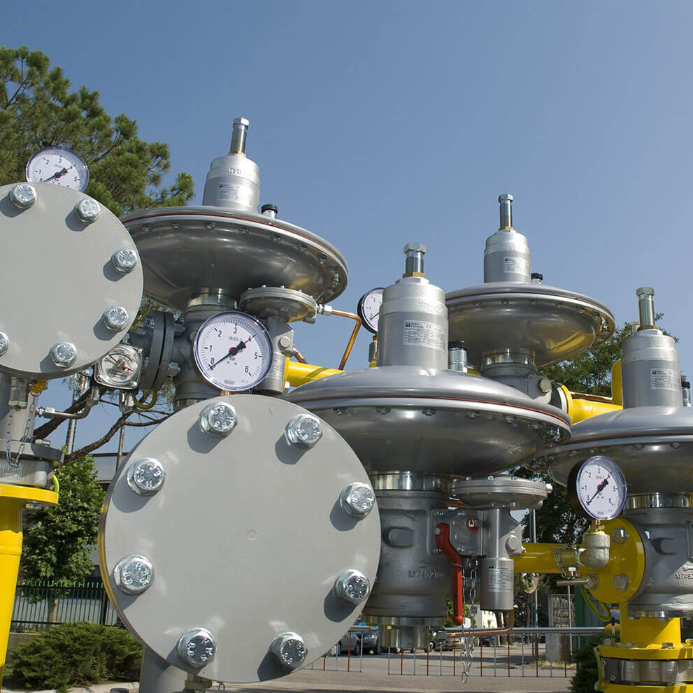 Medium - low pressure gas regulators